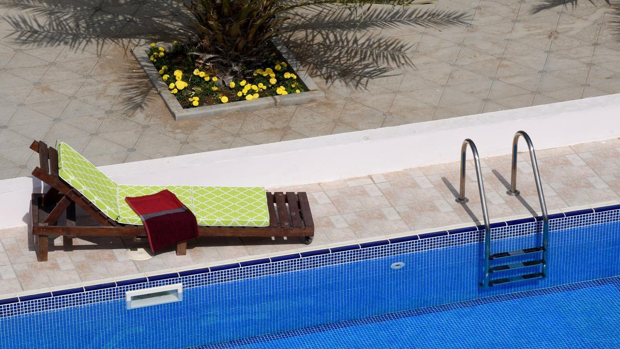 Behlys Boutique Hotel Muskat Bagian luar foto