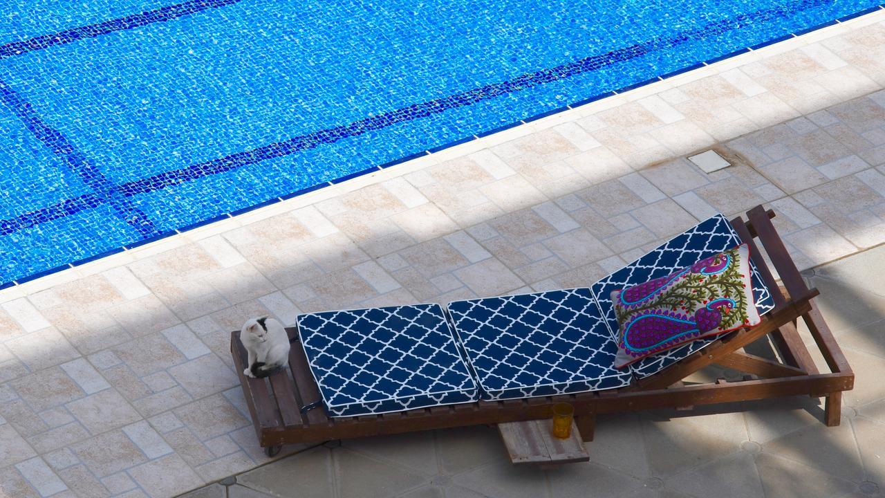 Behlys Boutique Hotel Muskat Bagian luar foto