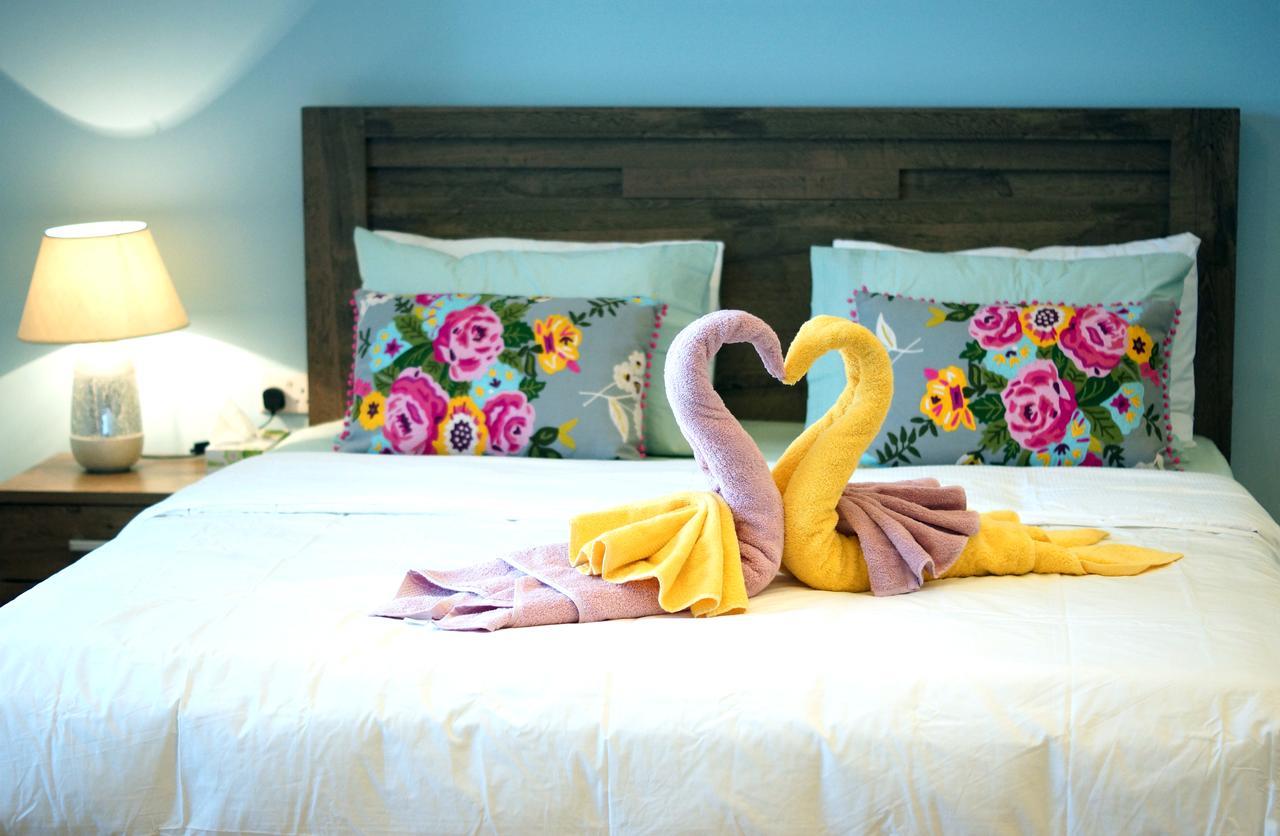 Behlys Boutique Hotel Muskat Bagian luar foto